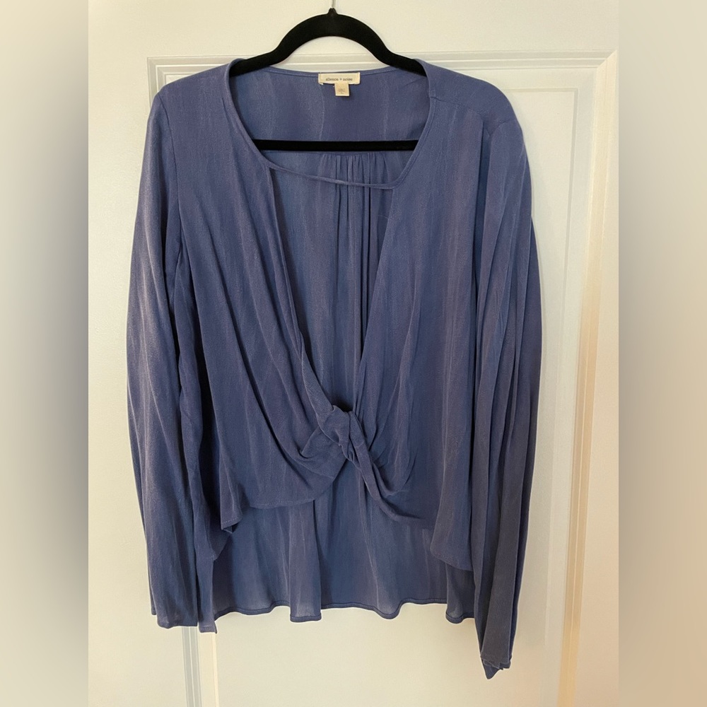 Never worn open front silence and noise top
